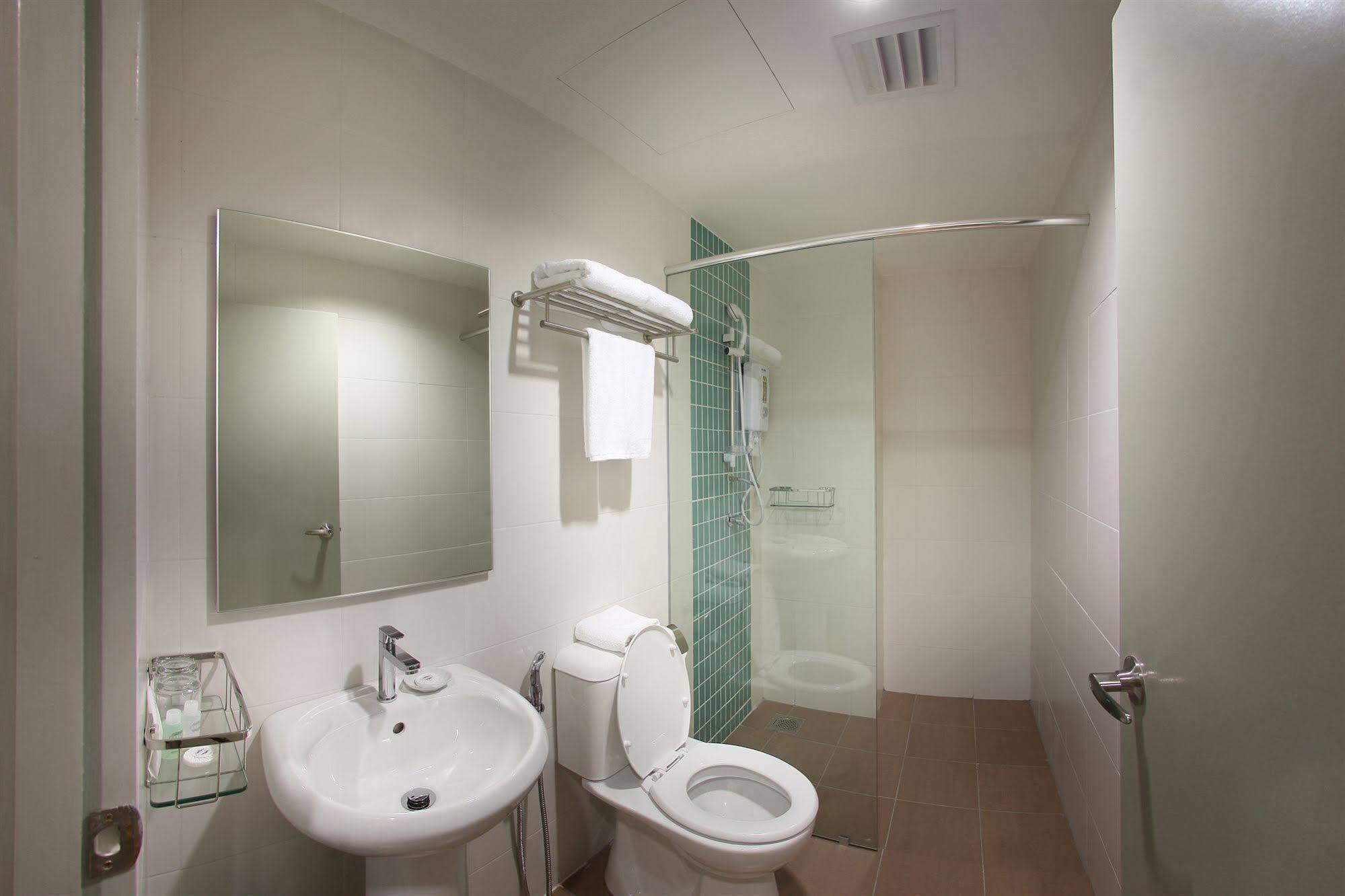 Hotel Min Cott Куала-Лумпур Экстерьер фото